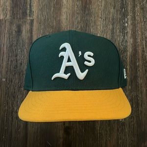 Oakland Athletics New Era Fitted Hat